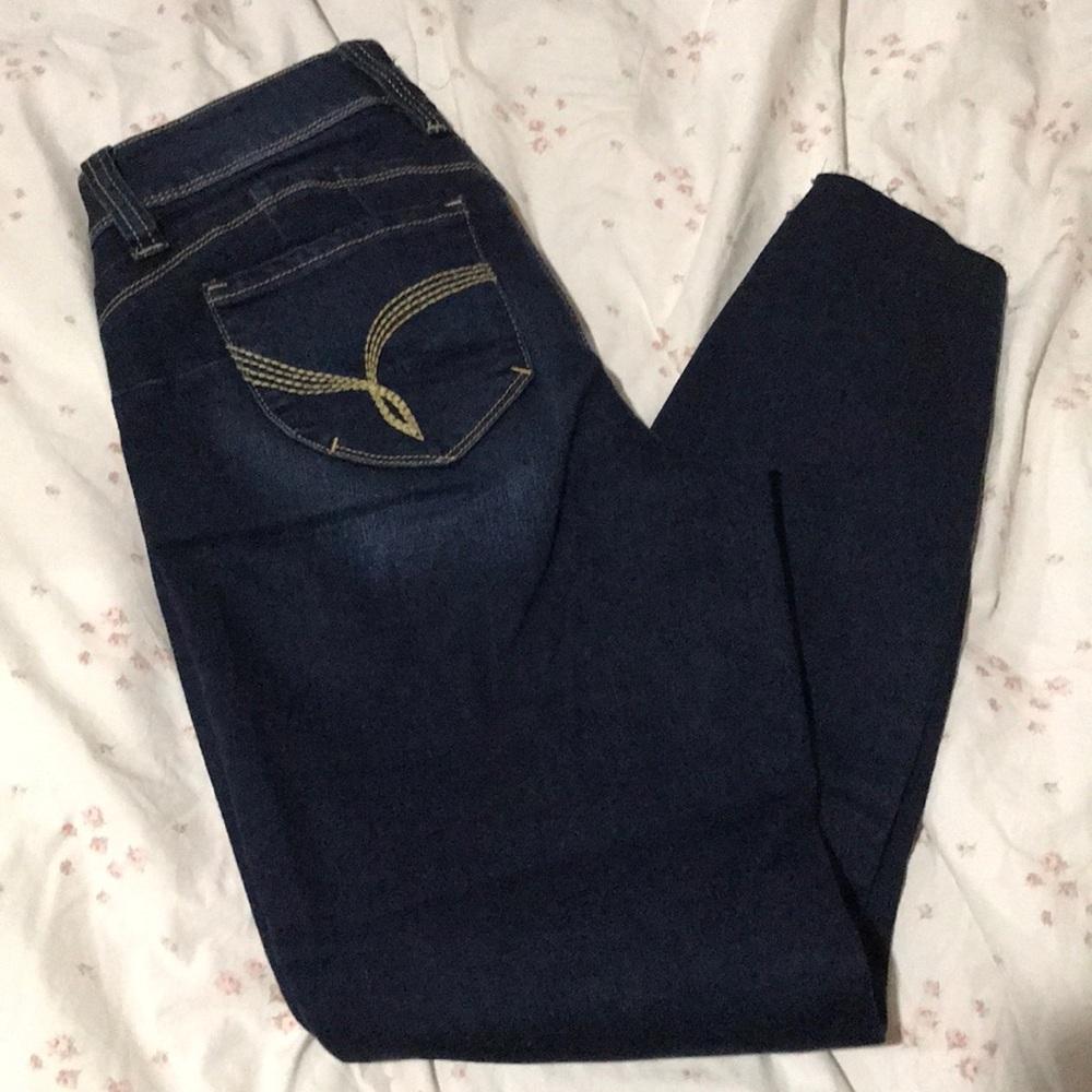 YMI WannaBettaButt Jeans size 5
